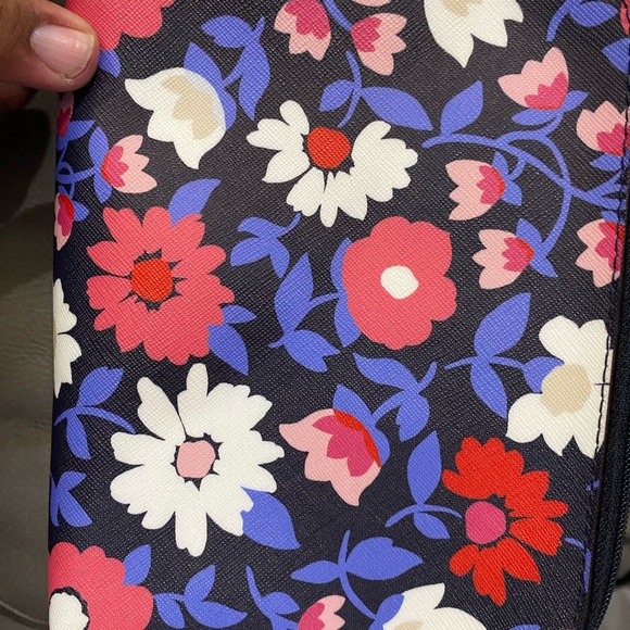 Kate spade make up pouch - Picture 3 of 4